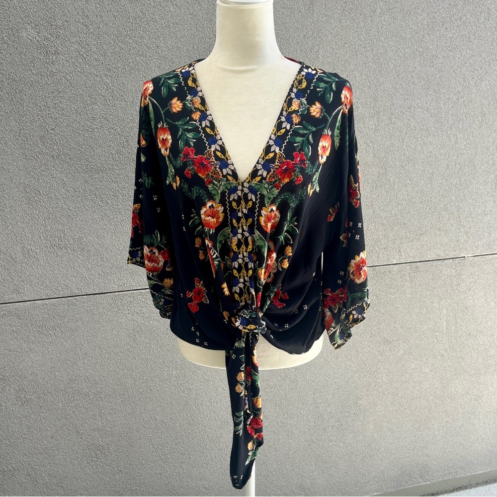 lola Black Floral Tie-Front Peasant Blouse